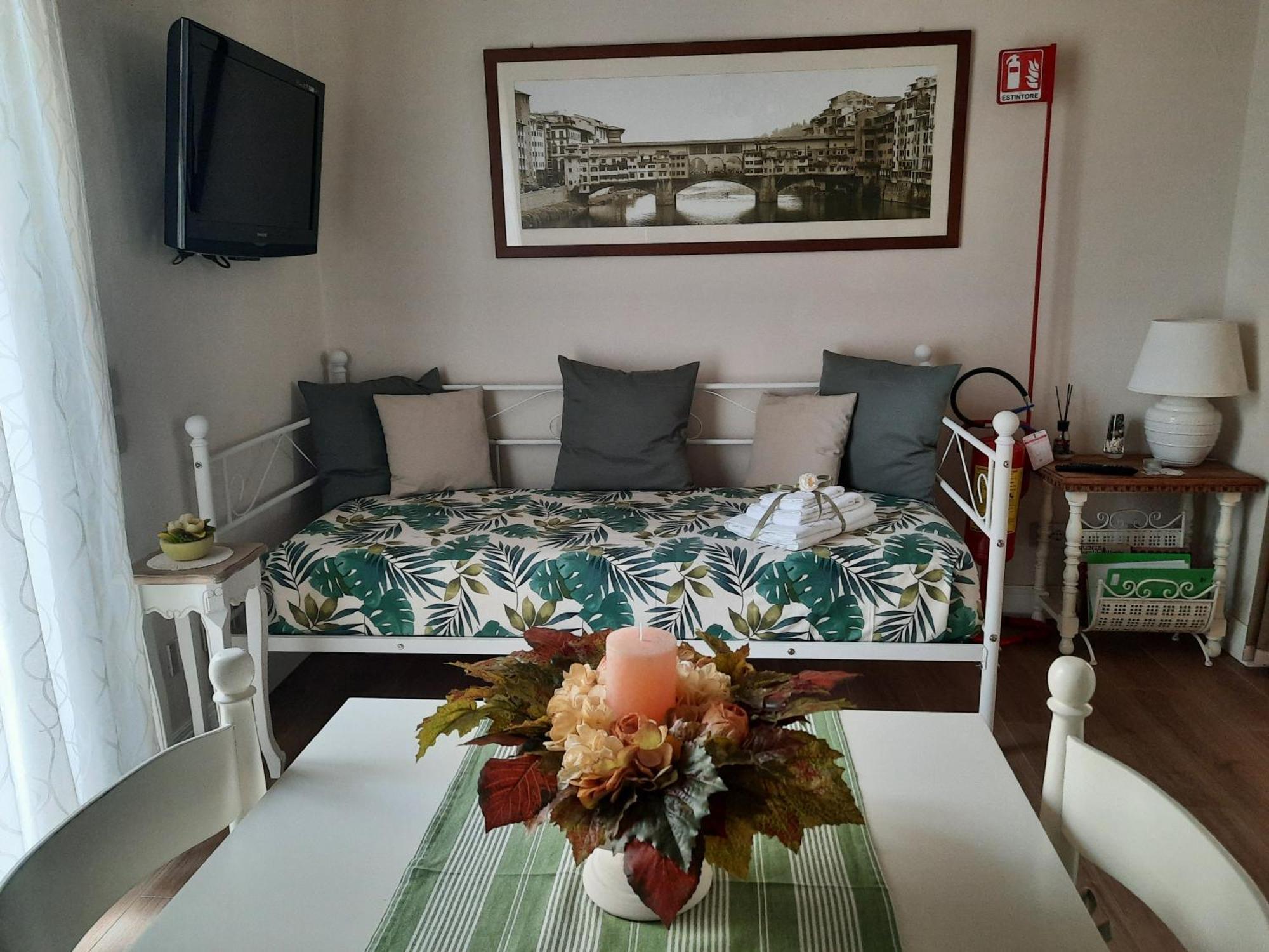 Messer Niccolo - Apartment In Firenze Eksteriør bilde